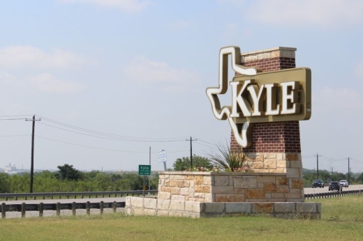 Kyle City Council approved two Task Orders to Indianapolis-based architect and engineering firm American Structurepoint for road improvements on Bebee Road. (Amira Van Leeuwen/Community Impact)