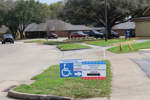 voting signs at city hall