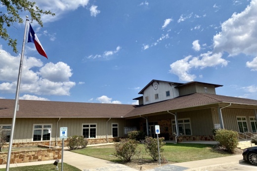 The Ethics Commission hearing against Bastrop Mayor Lyle Nelson has been postponed. (Jane Turchi/Community Impact)