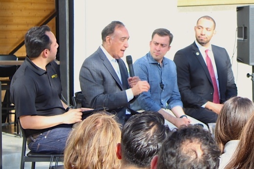 Mario Ochoa, Henry Cisneros, Beto Altamirano, Tommy Calvert, San Antonio-Austin panel