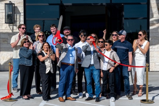 Sovereign Flavors ribbon cutting