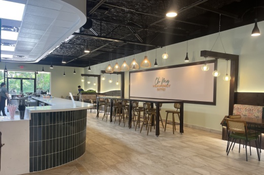 Interior of One Bite Mini Pitas & Juice Bar