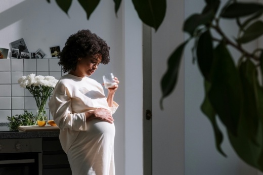 A photo of a pregnant woman.