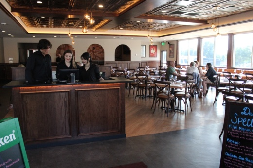 Venezia Trattoria interior