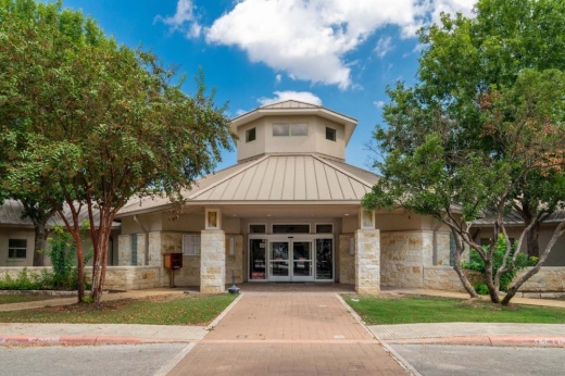 Entrance to Cibolo City Hall