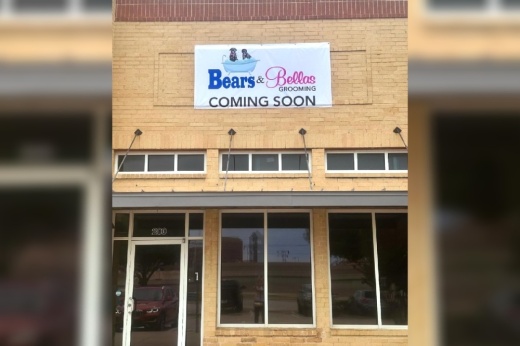bears and bellas storefront with a coming soon sign