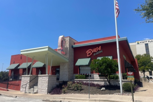An exterior image of the North Austin Buca di Beppo.