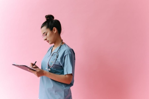 woman wearing scrubs
