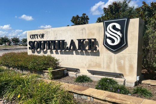 city of Southlake sign