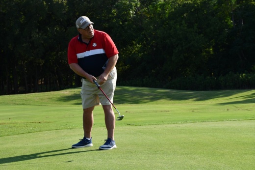 Golfer at Olympia Hills