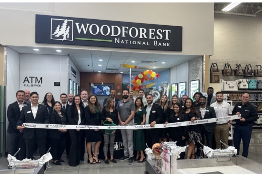 Woodforest Bank is now open inside the H-E-B near FM 1488 and Kuykendahl Road. (Courtesy Woodforest National Bank)