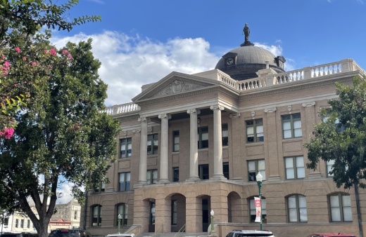 Outside of Williamson County Courthouse.