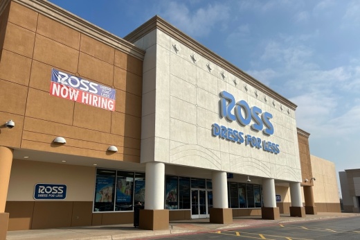 Ross opened a new location on Jones Road on Oct. 11. (Brooke Sjoberg/Community Impact)