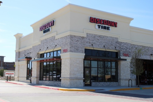 Discount Tire exterior