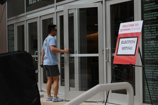 See waiting times for polling locations in Harris County on Election Day. (Asia Armour/Community Impact)