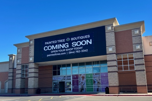 Painted Tree Boutiques, a Little Rock, Ark. based boutique, will open its 55th store Dec. 7 in the La Frontera Village shopping center, according to the company. (Brooke Sjoberg/Community Impact)