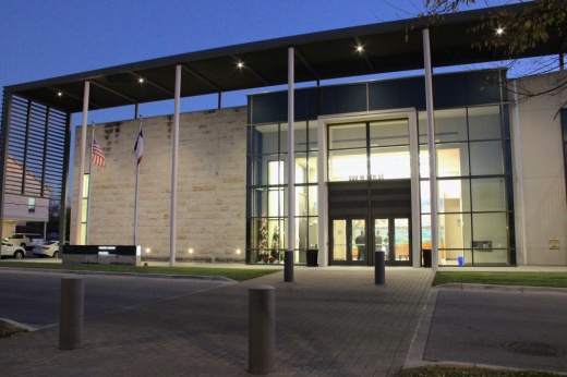 Outside of Georgetown City Council building