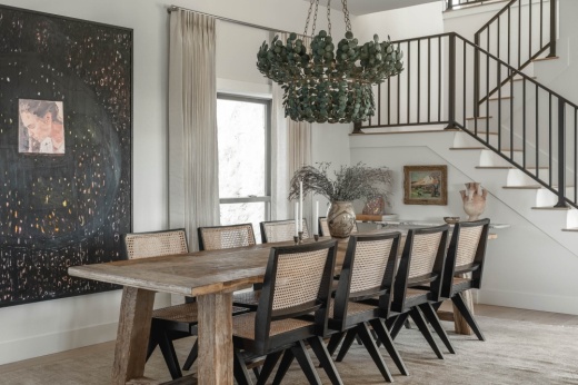 A dining room designed by Ashley Ferguson Interiors. (Courtesy Ashley Ferguson Interiors)