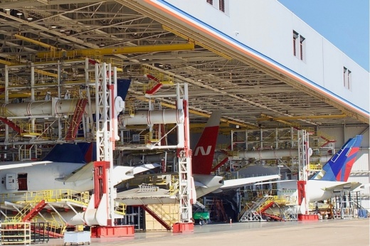 hanger for airplanes