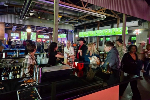 Rusty Horseshoe Bar and Grill bar with people