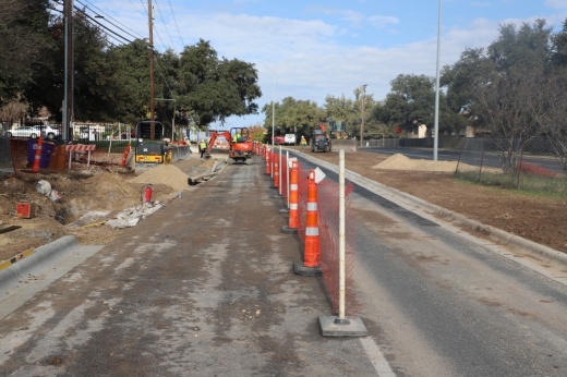 Construction along Spicewood Springs Road