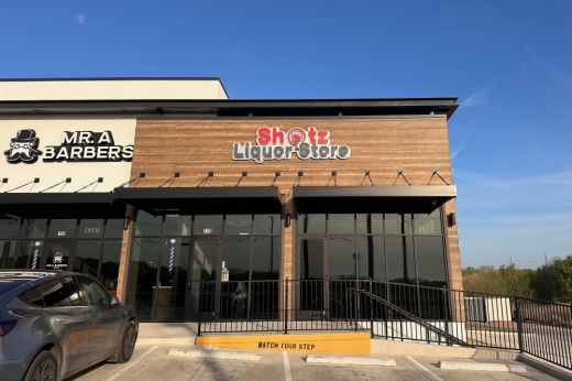 Exterior of Shotz Liqoure Store