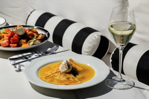 A photo of brunch food.