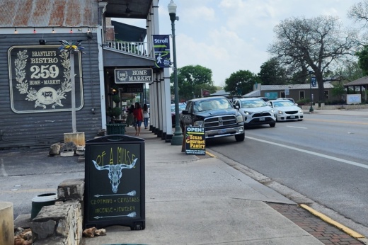 Businesses along Main Street will stay open to around 9 p.m. April 10. (Jarrett Whitener/Community Impact)