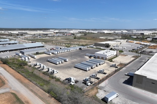 The 6,556-square-foot warehouse and office space is located at 16915 Alamo Parkway, Selma. (Courtesy Triten Real Estate Partners)