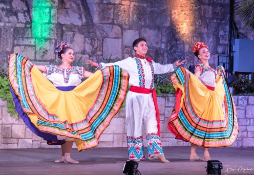 Celebrating the 68th season, Fiesta Noche del Río will run from June to August. (Courtesy Fiesta Noche del Rio)