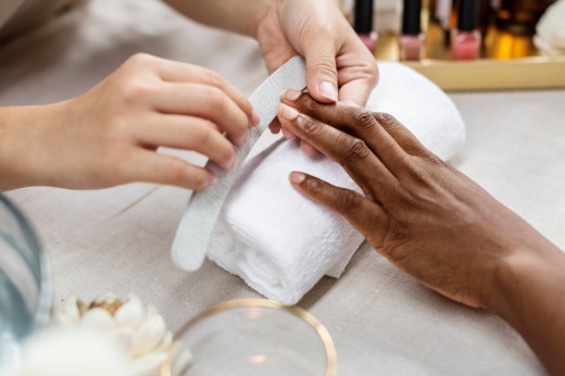 Lia”s Nails Lounge