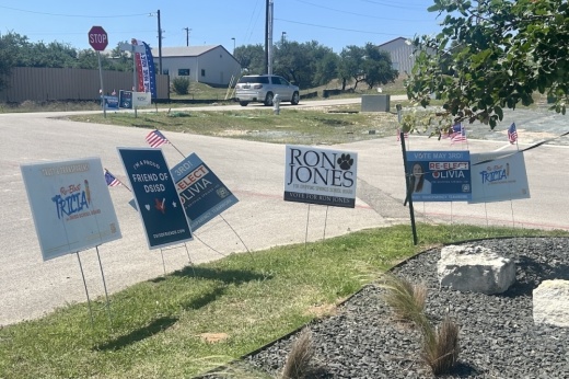 Dripping Springs ISD voters cast ballots May 3 to determine two seats on the DSISD board of trustees. (Elle Bent/Community Impact)