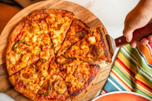 Singas Famous Pizza is expanding its brand to Texas with the opening of a Katy location. (Courtesy Singas Famous Pizza)
