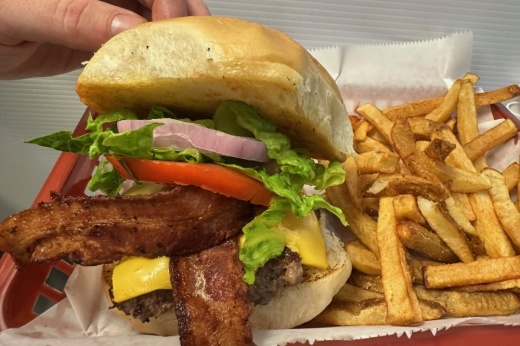 Burger with bacon and veggies