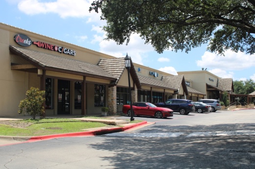 Cherie Lane will open their first store at II Creeks Plaza (Dustin Butler/Community Impact)