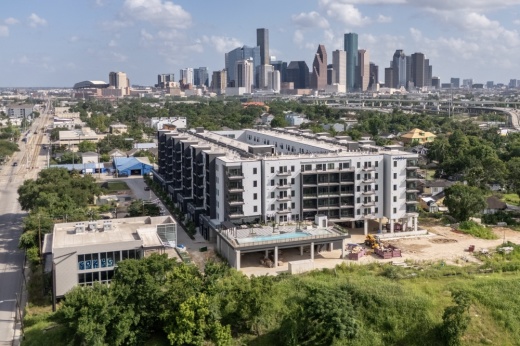 The Tempo at White Oak near the Heights is one of several apartment complexes set to be open in 2025. (Jamaal Ellisa/Community Impact)