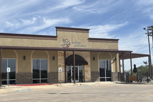 Sip Social Wine & Cocktail is located at 232 Brite Road in Cibolo. (Andrew Creelman/Community Impact)