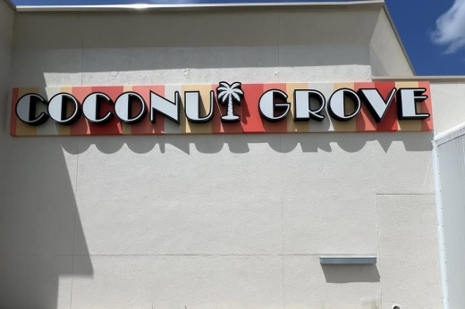 The restaurant said its back patio will have a walk-up bar, a place for live music and yard games. (Courtesy Coconut Grove Kemah via Facebook)