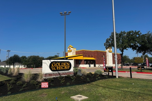 The Golden Chick location that opened in Round Rock in September is the 18th to open in the greater Austin area. (Brooke Sjoberg/Community Impact)