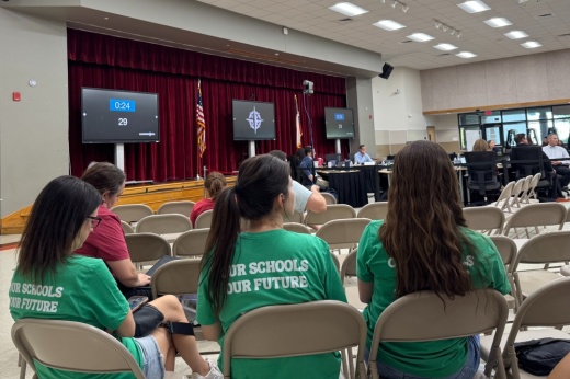 Leander ISD parents at board meeting