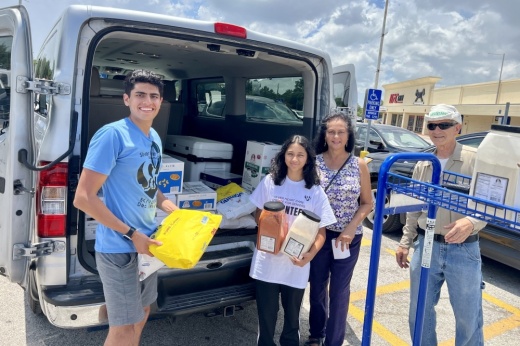 Previously, the nonprofit donated essential food supplies to Turning Point Center, a homeless shelter for seniors in Houston. (Courtesy Silver Heart Care)