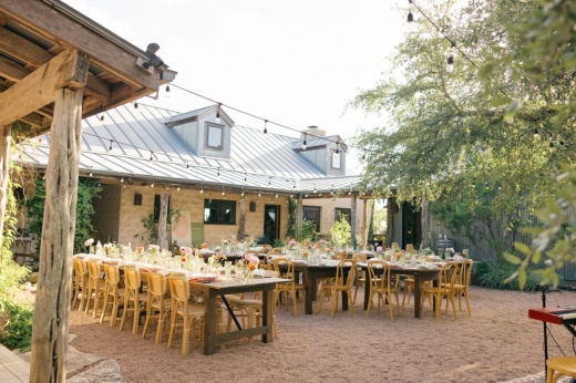An image of the outdoor patio.