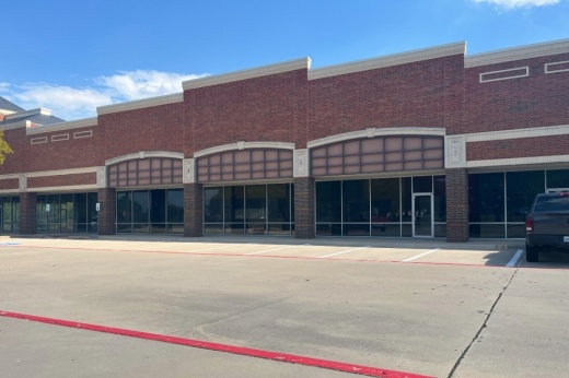 Vineyard Marketplace vacant space