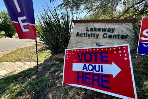 vote here signs in lakeway