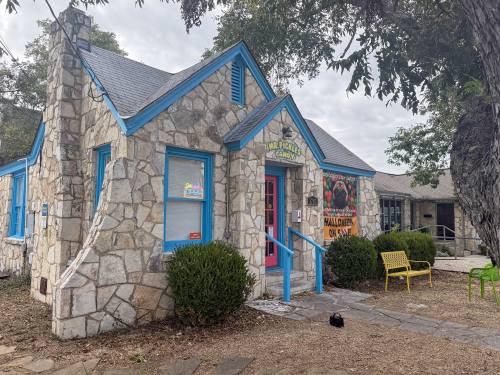 An image of the outside of the store.