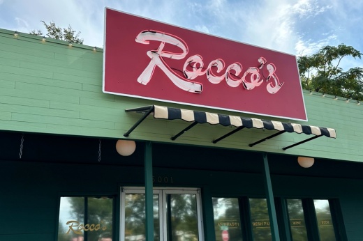 Rocco's Neighborhood Joint is now serving up Italian cuisine on Airport Boulevard in North Austin. (Elle Bent/Community Impact)