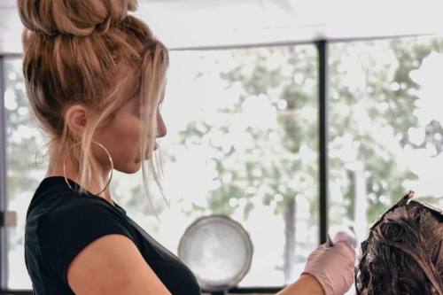 Bella Mia Salon, which offers blonding, extensions, haircuts and spray tans, will hold a grand reopening on Nov. 29. (Courtesy Bella Mia Salon)