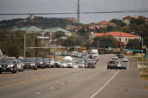 Lakeway City Council approved a resolution to support improvements proposed by the Texas Department of Transportation to improve traffic flow on RR 620.