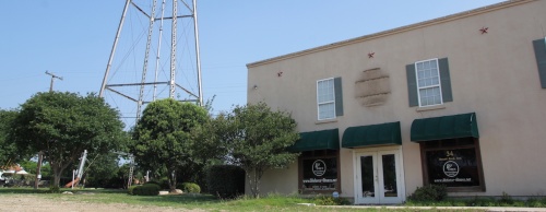 A local family intends to start a barbecue restaurant in downtown Round Rock