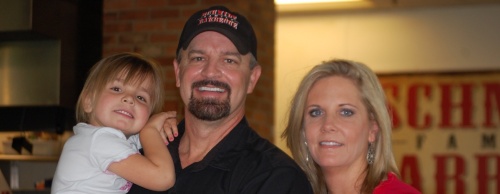 Susie Schmidt Franks and husband Chad Franks (shown with daughter Mikayla), owners of Schmidt Family Barbecue, plan to close the restaurant's Lakeway location by September.